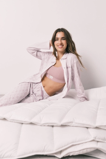 Длинная пижама рубашечного кроя из 100% хлопка с принтом