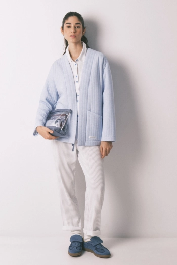 Короткий стёганый халат синего цвета