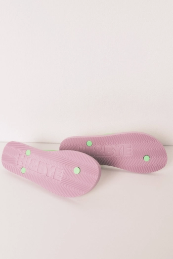 Вьетнамки в разноцветную полоску