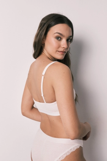 Бежевый хлопковый бюстгальтер-топ в рубчик