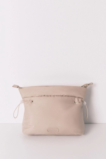 Середняя пухка бежева косметичка Snoopy