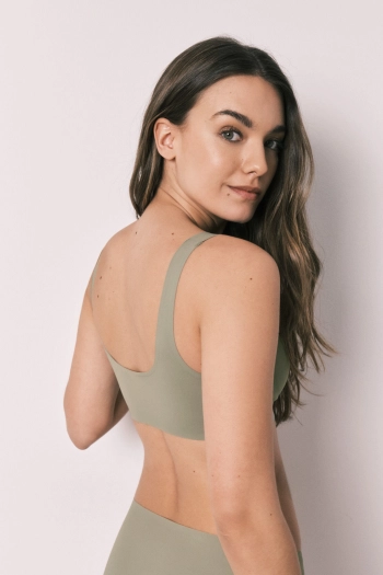 Гладкий топ із мікрофібри clean cut