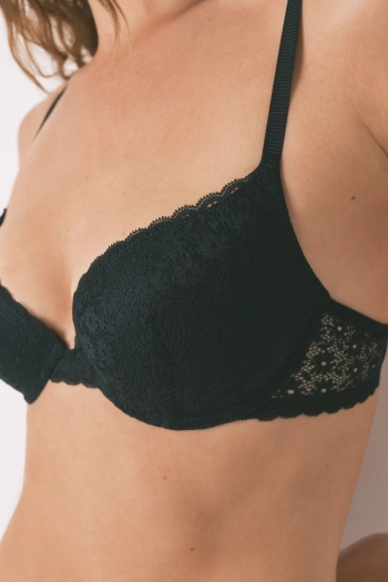 GORGEOUS чорний бюстгальтер пуш-ап з квітковим мереживом