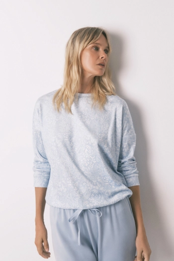 Длинная бархатная пижама