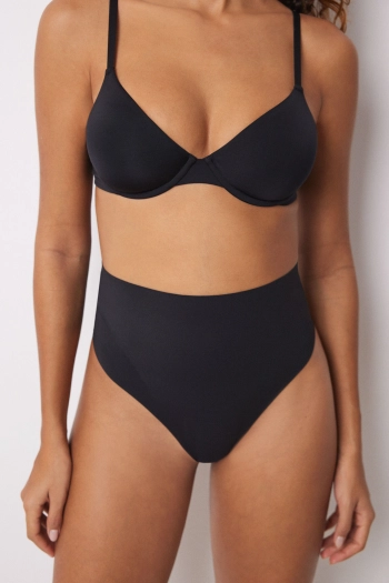 Чорні коригуючі стринги з високою посадкою та ефектом push-up