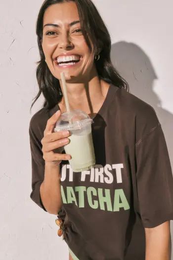 Коричнева футболка оверсайз "But first matcha"