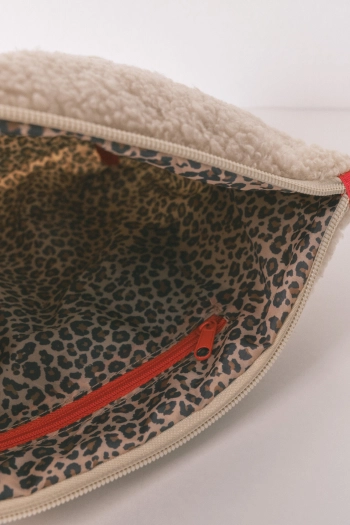 Велика стьобана косметичка Snoopy