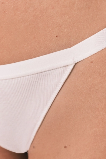 Бежеві бавовняні трусики-танга