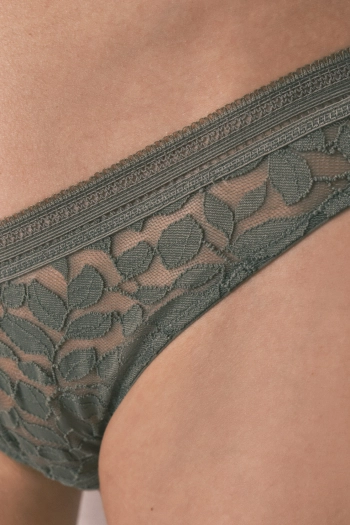 Класичні трусики з мереживом та V-подібним поясом