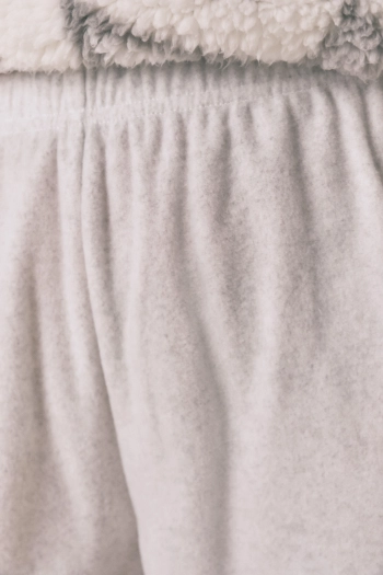 Длинная пижама из искусственной овчины и флиса с принтом