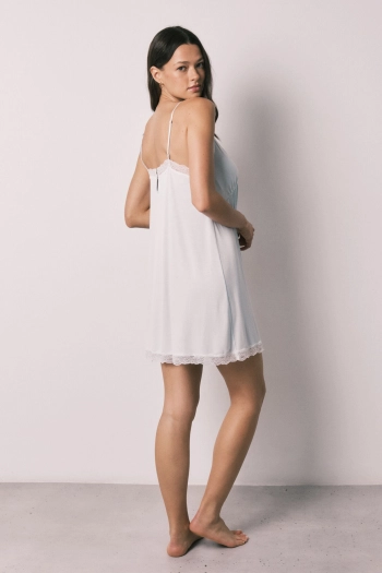 Голубая ночная сорочка из мягкой вискозы