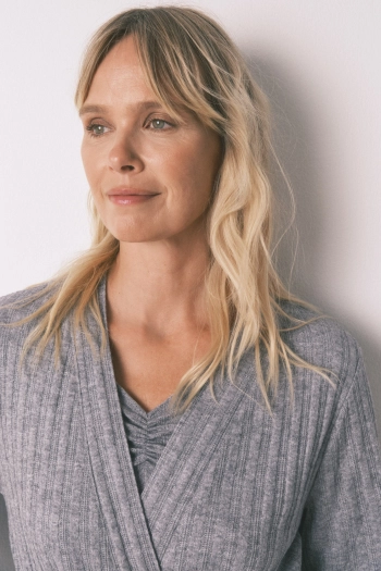 Халат миди из трикотажа серый