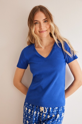 Синяя футболка в рубчик с короткими рукавами