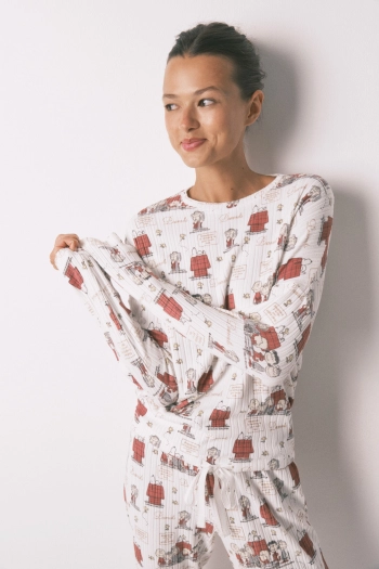 Мягкая белая длинная пижама в рубчик Snoopy