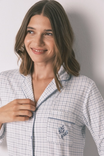 Длинная пижама в клетку