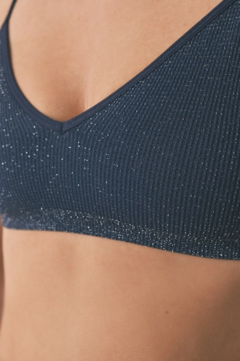 Синий бесшовный топ в рубчик с люрексом