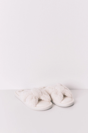 Білі домашні капці з овчини