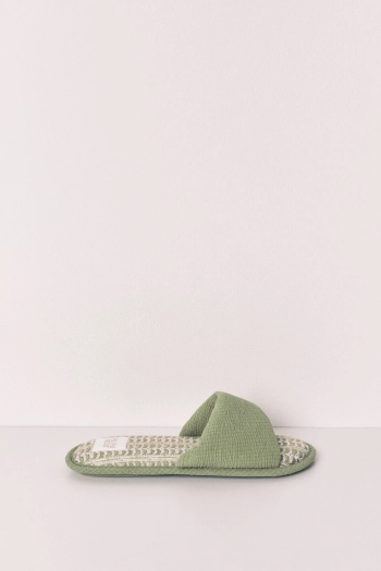 Зелені кімнатні капці з пальмами