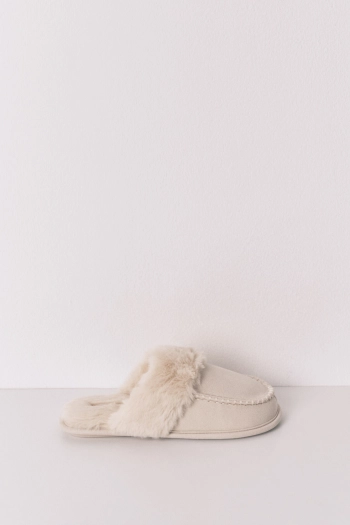 Бежеві капці-мокасини зі штучним хутром