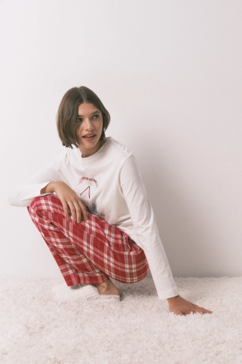 Длинные красные брюки в клетку