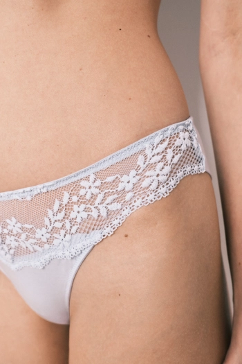 Сині класичні трусики з модалу та мережива