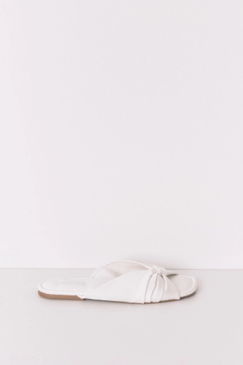 Домашні капці зі сатину білого кольору