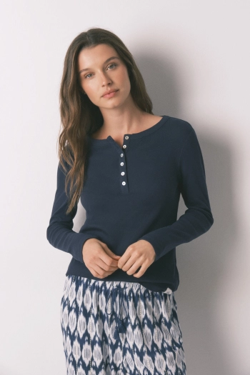 Футболка з довгим рукавом