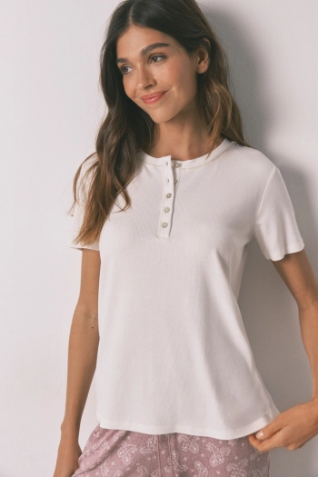 Біла футболка в рубчик із люрексом