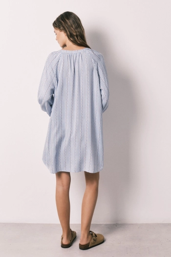 Ночная рубашка короткая вискозная в полоску синяя