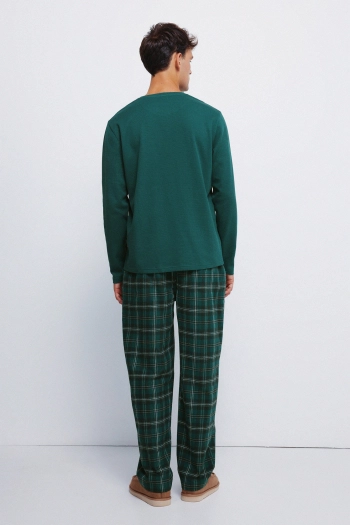 Довга піжама з картатими штанами