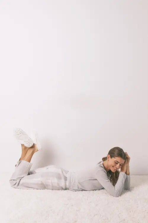 Довга піжама в сіру клітинку з люрексом